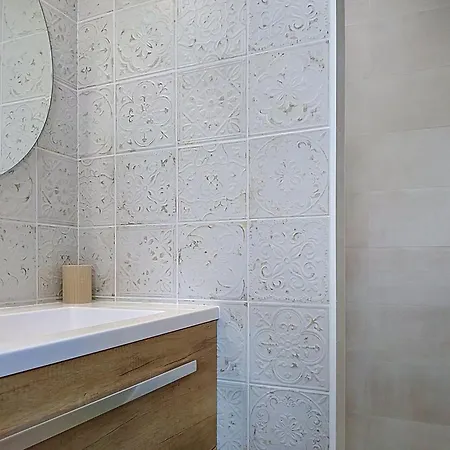 Les Agapanthes By Interhome *
